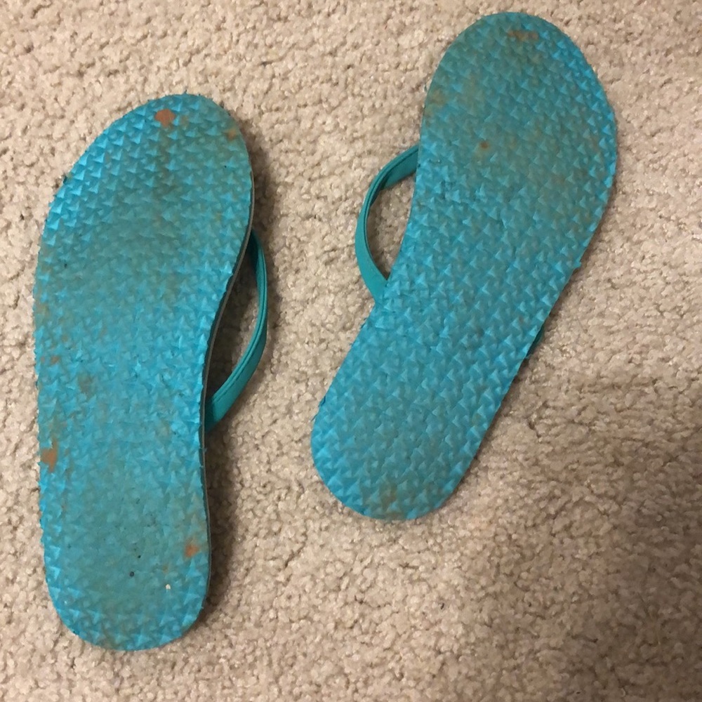flip flops - Picture 2 of 2